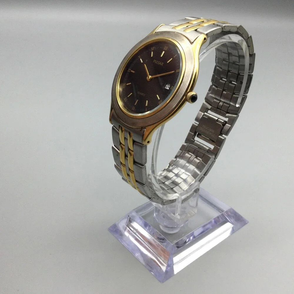 Pulsar Mens Watch 36mm Black Dial Two Tone Steel Date V729-6A00 New Battery 7